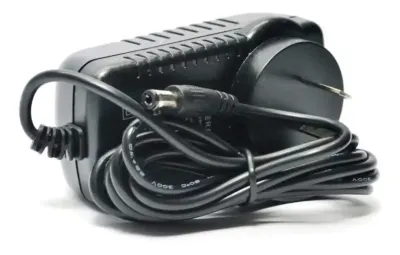 FUENTE SWITCHING 9V 2000A (-) PARA PEDALES Y PEDALERAS